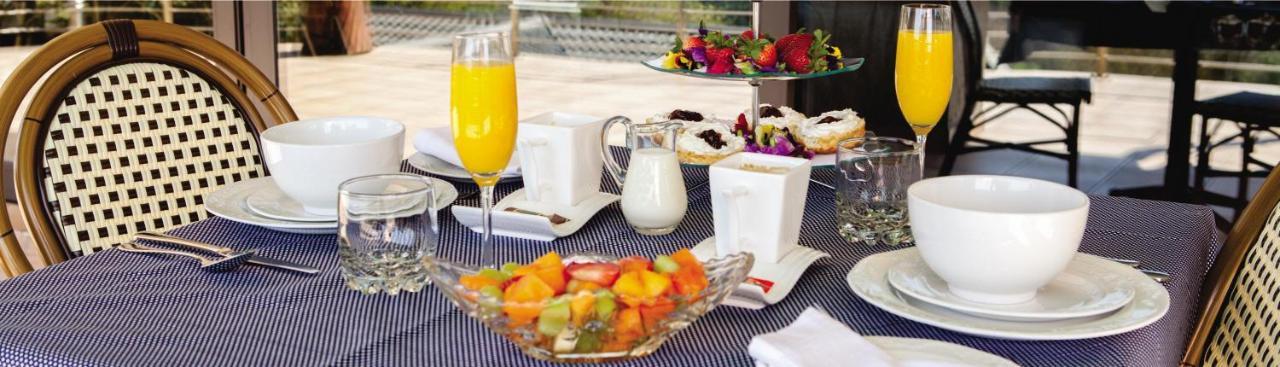 Over The Moon Guesthouse Johannesburg Dış mekan fotoğraf